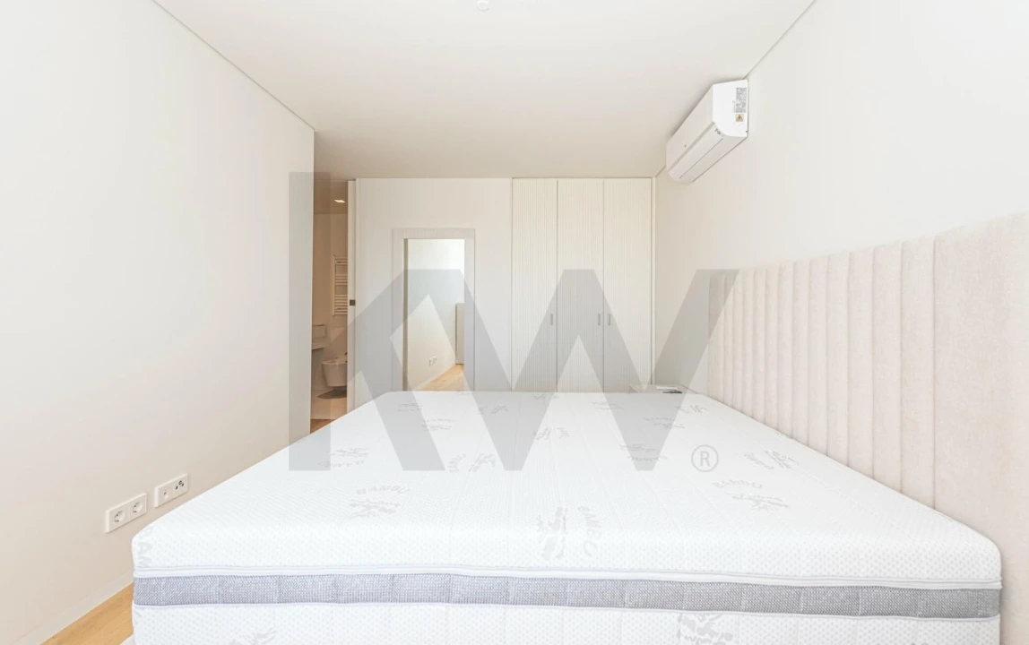 Apartamento T2 para Venda em Alvalade Foto 35