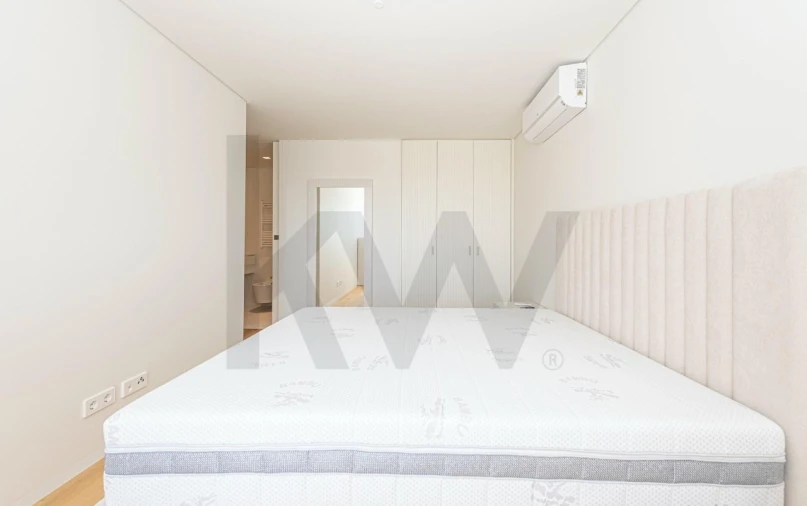 Apartamento T2 para Venda em Alvalade Foto 35