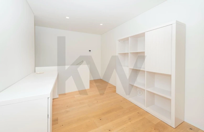 Apartamento T2 para Venda em Alvalade Foto 36