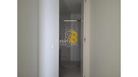 Apartamento T4 para Venda em Matosinhos e Leça da Palmeira