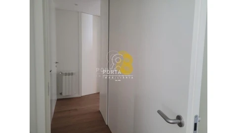 Apartamento T4 para Venda em Matosinhos e Leça da Palmeira