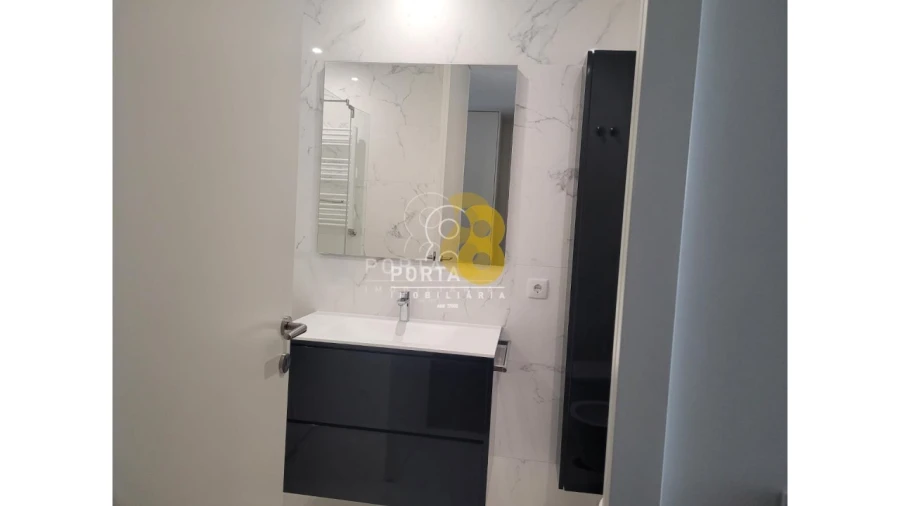 Apartamento T4 para Venda em Matosinhos e Leça da Palmeira Foto 20