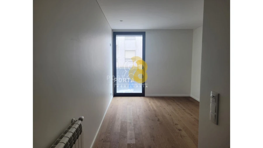 Apartamento T4 para Venda em Matosinhos e Leça da Palmeira Foto 13