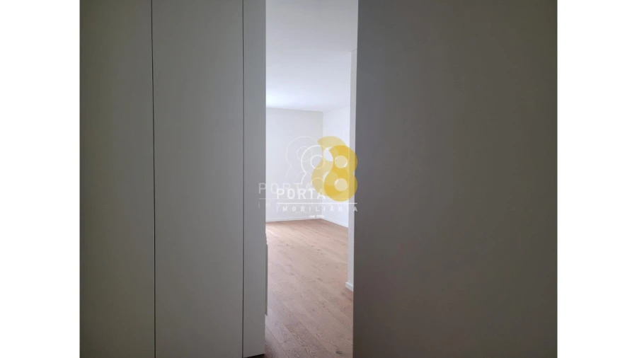 Apartamento T4 para Venda em Matosinhos e Leça da Palmeira Foto 23
