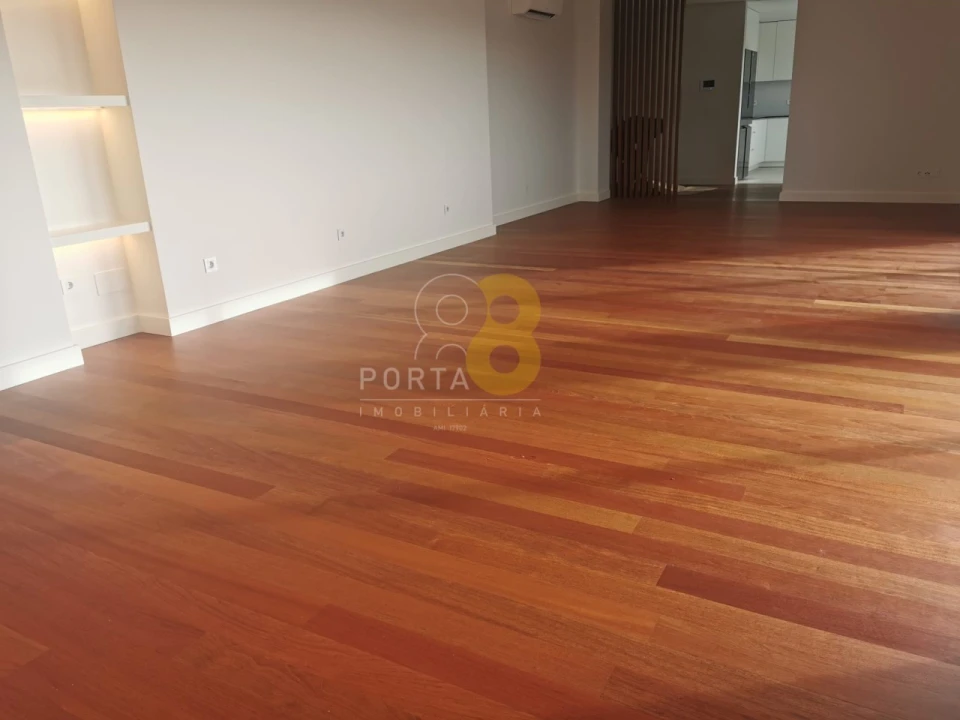 Apartamento T4 para Arrendamento em Matosinhos e Leça da Palmeira Foto 29