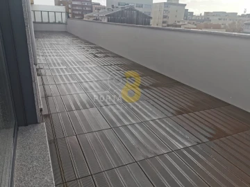 Apartamento T4 para Arrendamento em Matosinhos e Leça da Palmeira