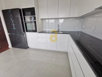 Apartamento T4 para Arrendamento em Matosinhos e Leça da Palmeira