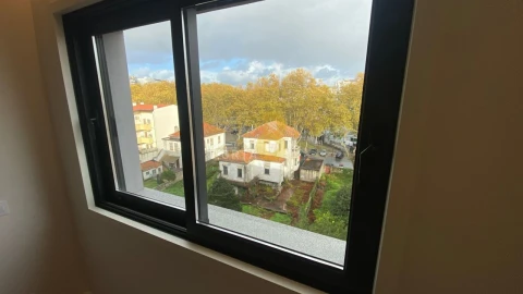 Apartamento T4 para Arrendamento em Matosinhos e Leça da Palmeira