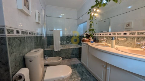 Moradia T3 para Venda em Perafita, Lavra e Santa Cruz do Bispo