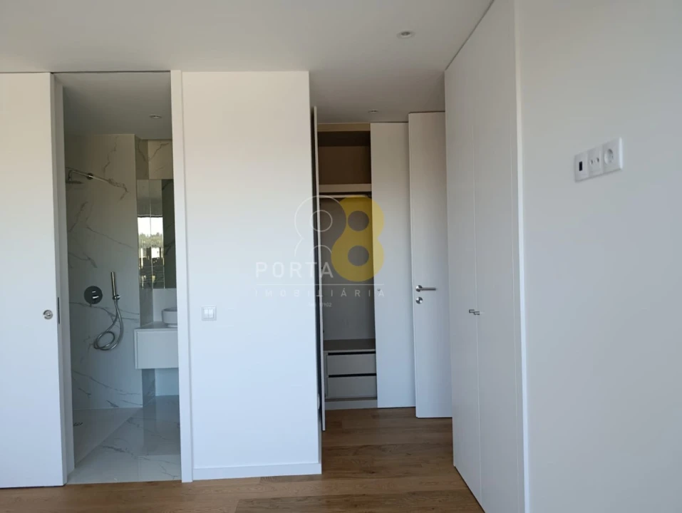Apartamento T3 para Venda em Matosinhos e Leça da Palmeira Foto 13