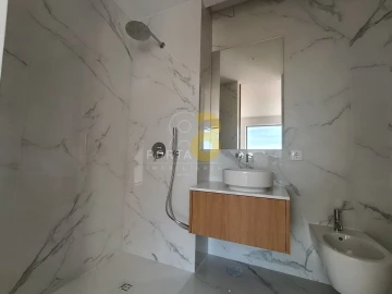 Apartamento T2 para Venda em Matosinhos e Leça da Palmeira