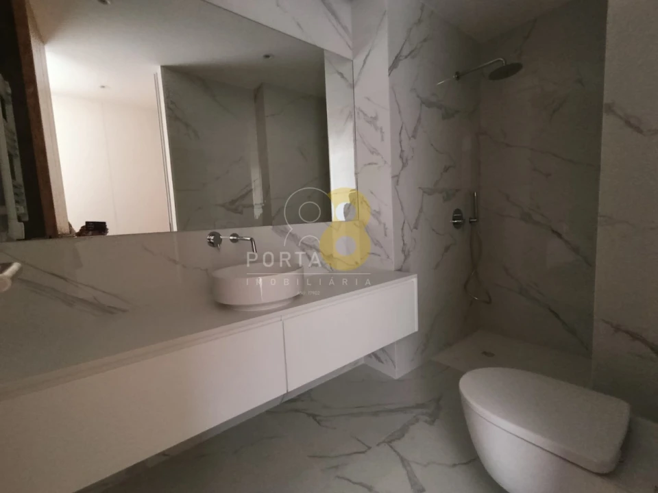 Apartamento T2 para Venda em Matosinhos e Leça da Palmeira Foto 8
