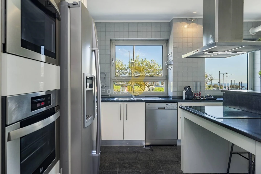 Apartamento T4 para Venda em Matosinhos e Leça da Palmeira Foto 8