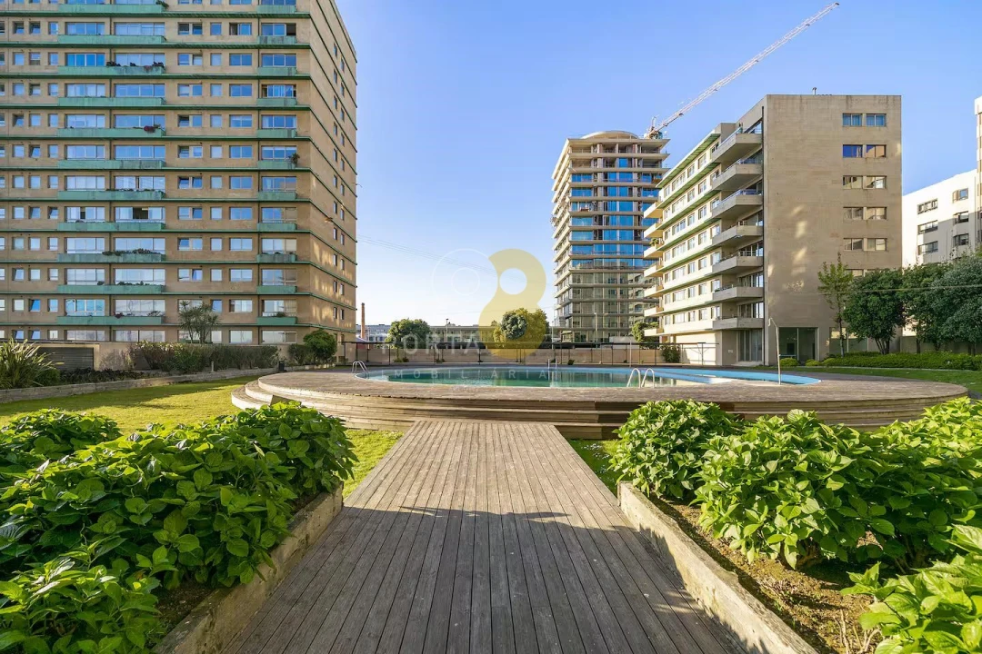 Apartamento T4 para Venda em Matosinhos e Leça da Palmeira Foto 2