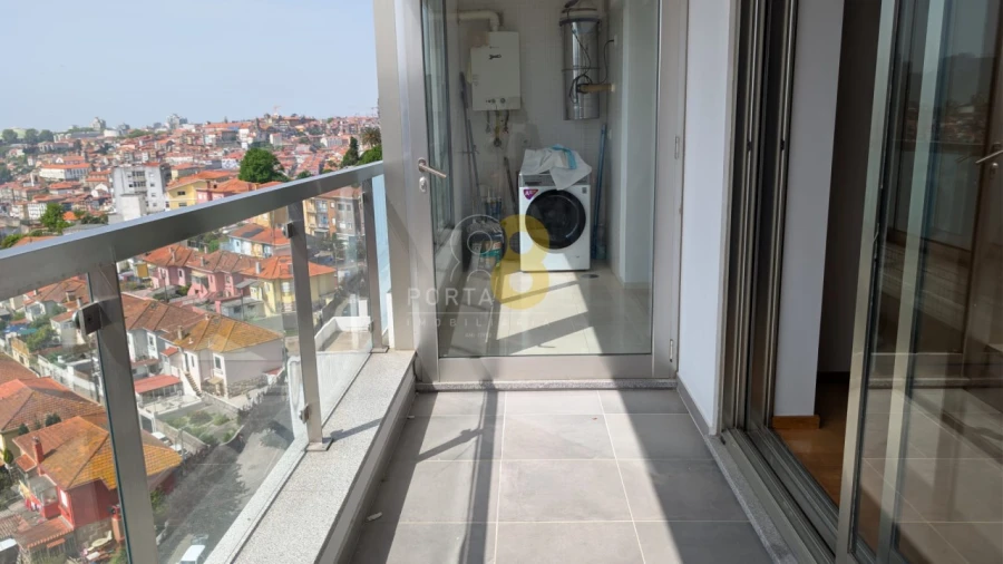 Apartamento T4 para Arrendamento em Mafamude e Vilar do Paraíso Foto 9