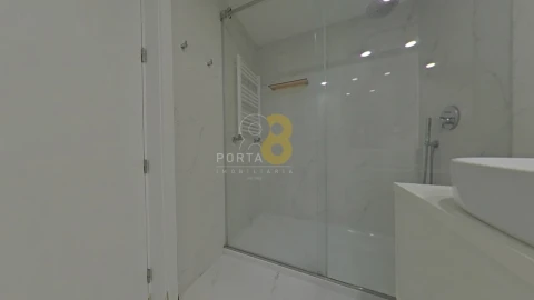 Apartamento T4 para Venda em Matosinhos e Leça da Palmeira