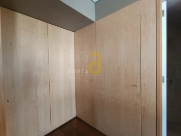 Apartamento T4 para Arrendamento em Matosinhos e Leça da Palmeira