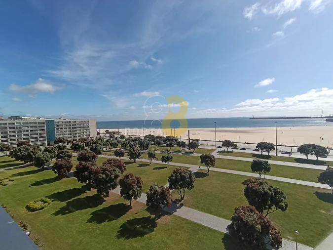 Apartamento T4 para Arrendamento em Matosinhos e Leça da Palmeira Foto 28