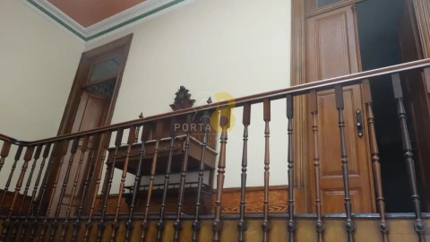 Prédio para Venda em Lordelo do Ouro e Massarelos