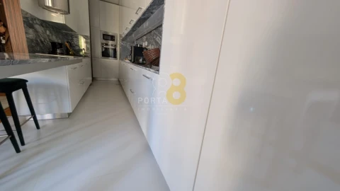 Apartamento T2 para Arrendamento em Póvoa de Varzim, Beiriz e Argivai