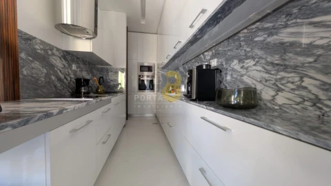 Apartamento T2 para Arrendamento em Póvoa de Varzim, Beiriz e Argivai