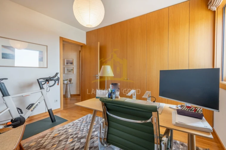 Apartamento T3 para Venda em Santa Marinha e São Pedro da Afurada Foto 11