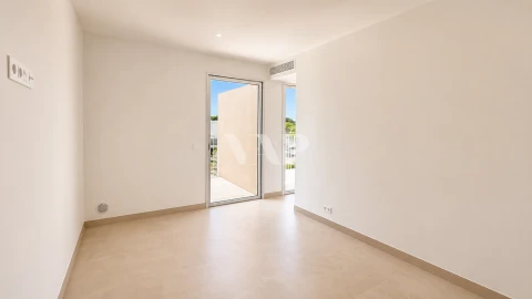 Apartamento T2 para Venda em Quarteira