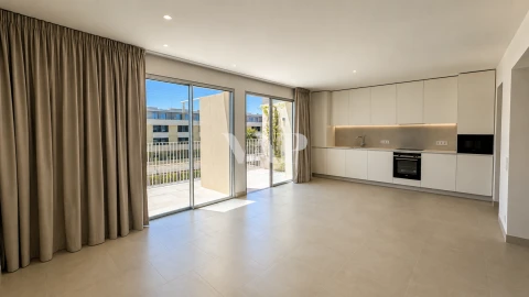 Apartamento T2 para Venda em Quarteira