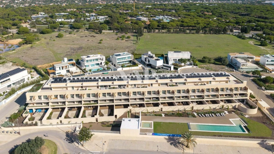 Apartamento T2 para Venda em Quarteira Foto 13