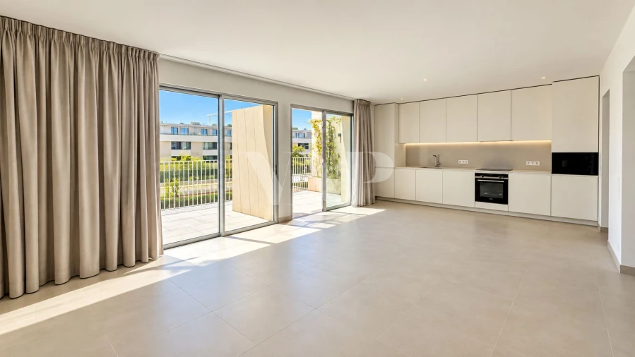 Apartamento T2 para Venda em Quarteira Foto 7