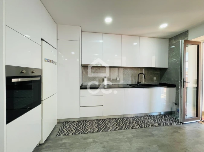Apartamento T3 para Venda em Matosinhos e Leça da Palmeira Foto 9