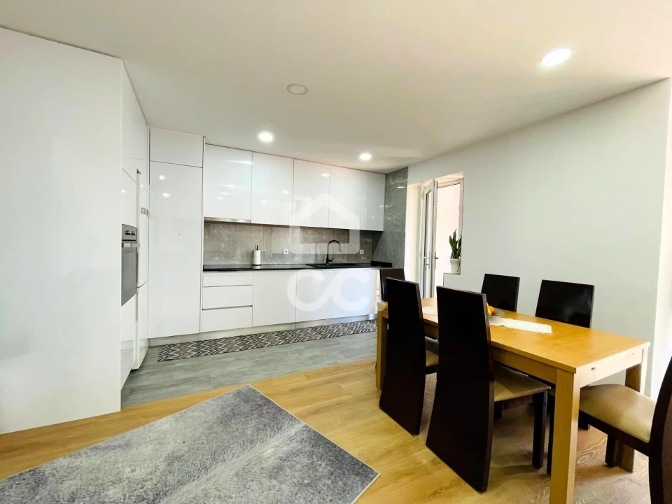 Apartamento T3 para Venda em Matosinhos e Leça da Palmeira Foto 2