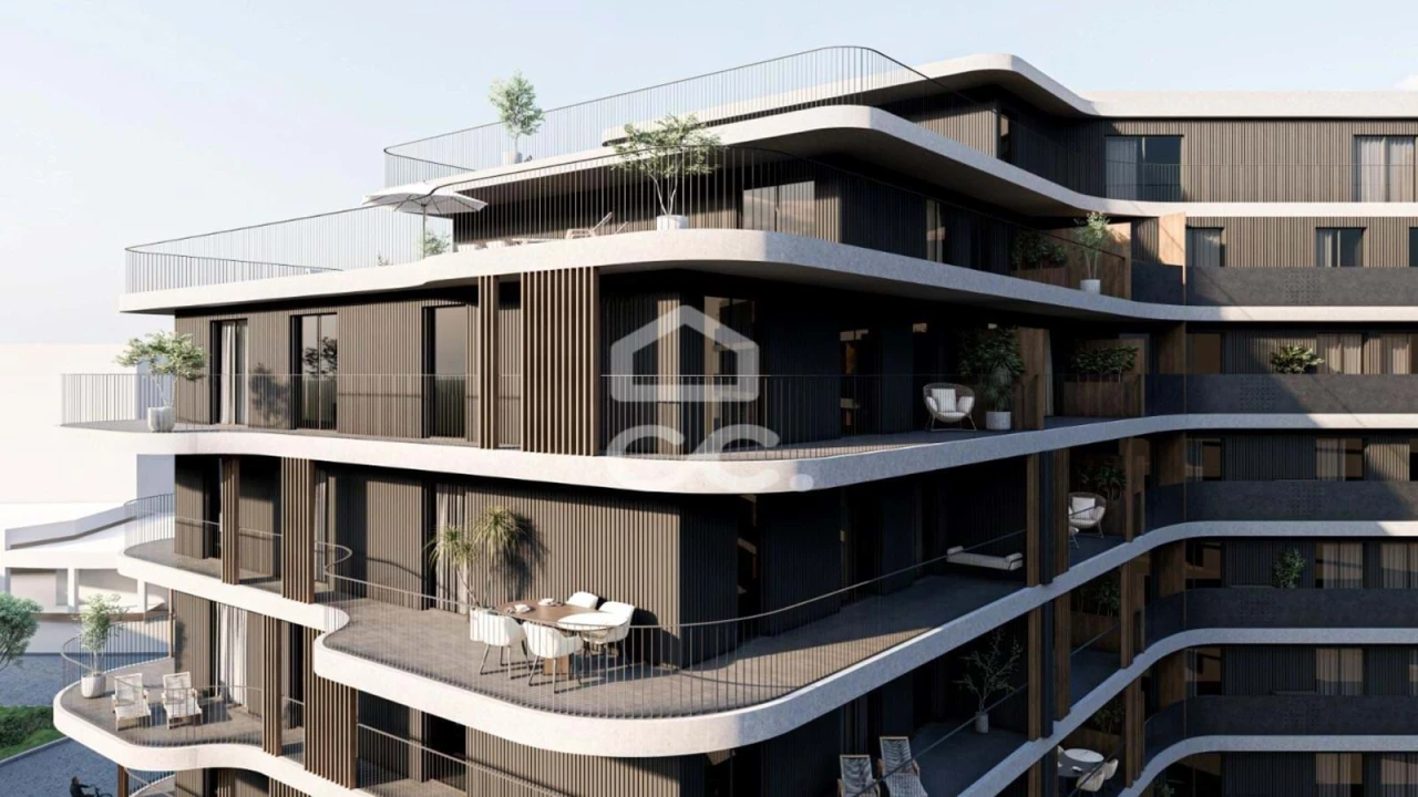 Apartamento T3 para Venda em Oliveira do Douro Foto 4