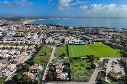 Terreno para Venda em Lagos (São Sebastião e Santa Maria)
