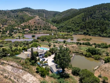 Moradia T3 para Venda em Odiaxere