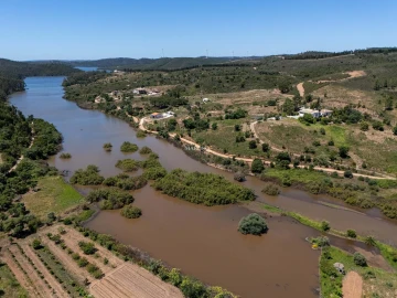 Moradia T3 para Venda em Odiaxere