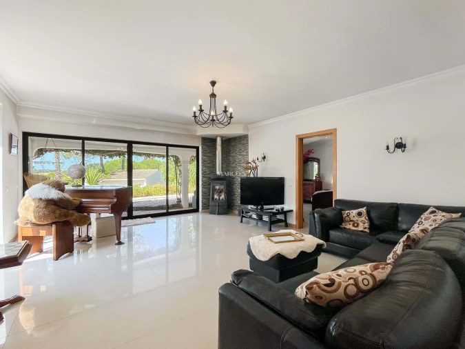 Moradia T3 para Venda em Odiaxere Foto 26