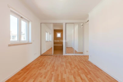 Moradia T4 para Venda em Alcabideche