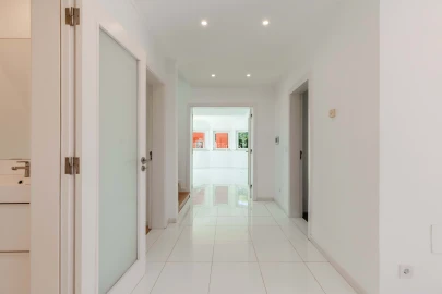 Moradia T4 para Venda em Alcabideche