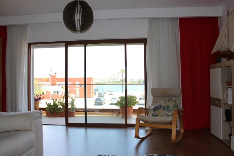 Apartamento T3 para Venda em Portimão Foto 10
