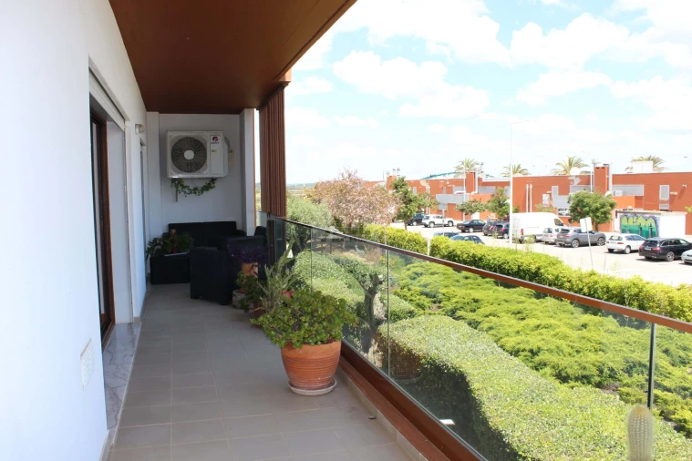 Apartamento T3 para Venda em Portimão Foto 13