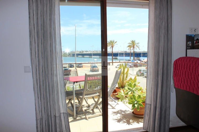 Apartamento T3 para Venda em Portimão Foto 52