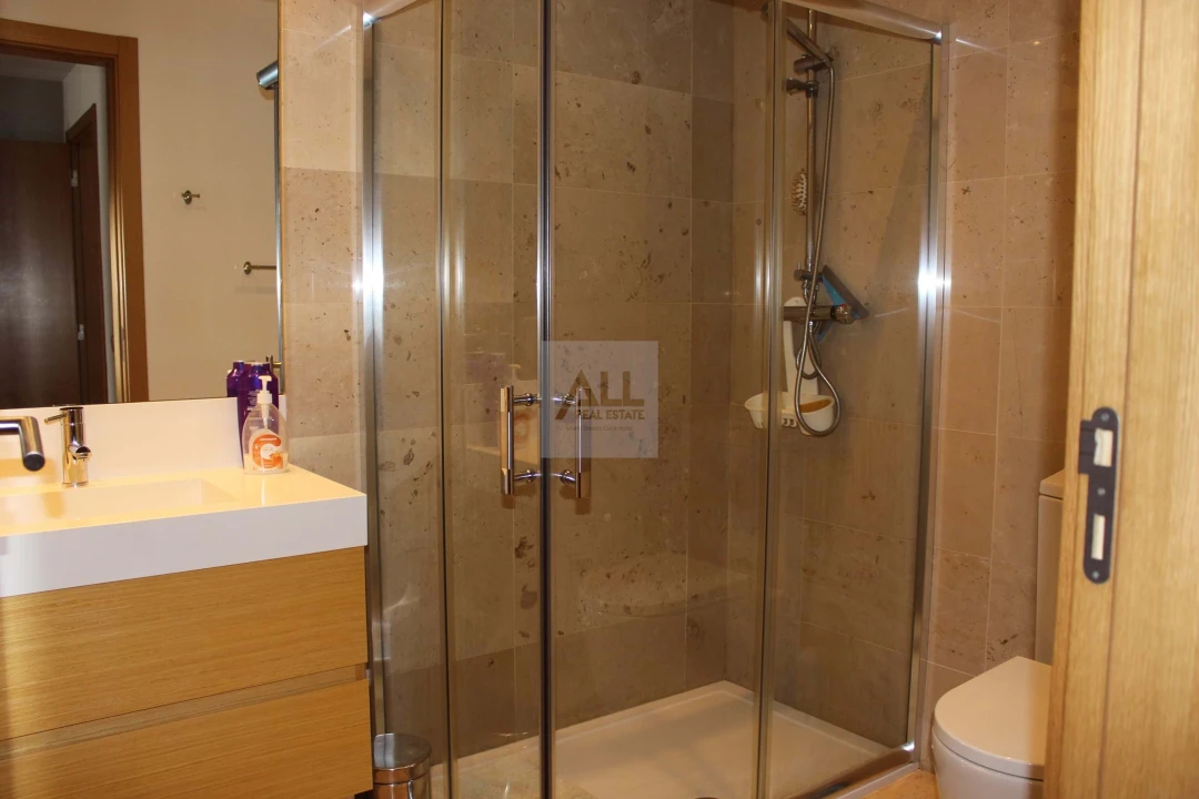 Apartamento T3 para Venda em Portimão Foto 30