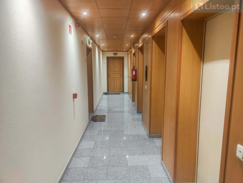 Apartamento T3 para Venda em Cidade da Maia Foto 6