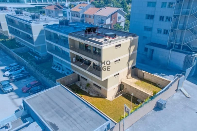 Moradia T3 para Venda em Aldoar, Foz do Douro e Nevogilde