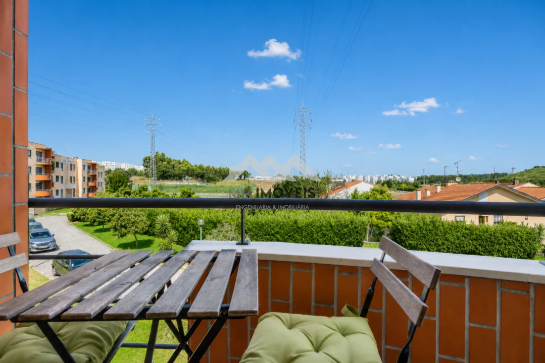 Apartamento T2 para Venda em Rio Tinto Foto 21