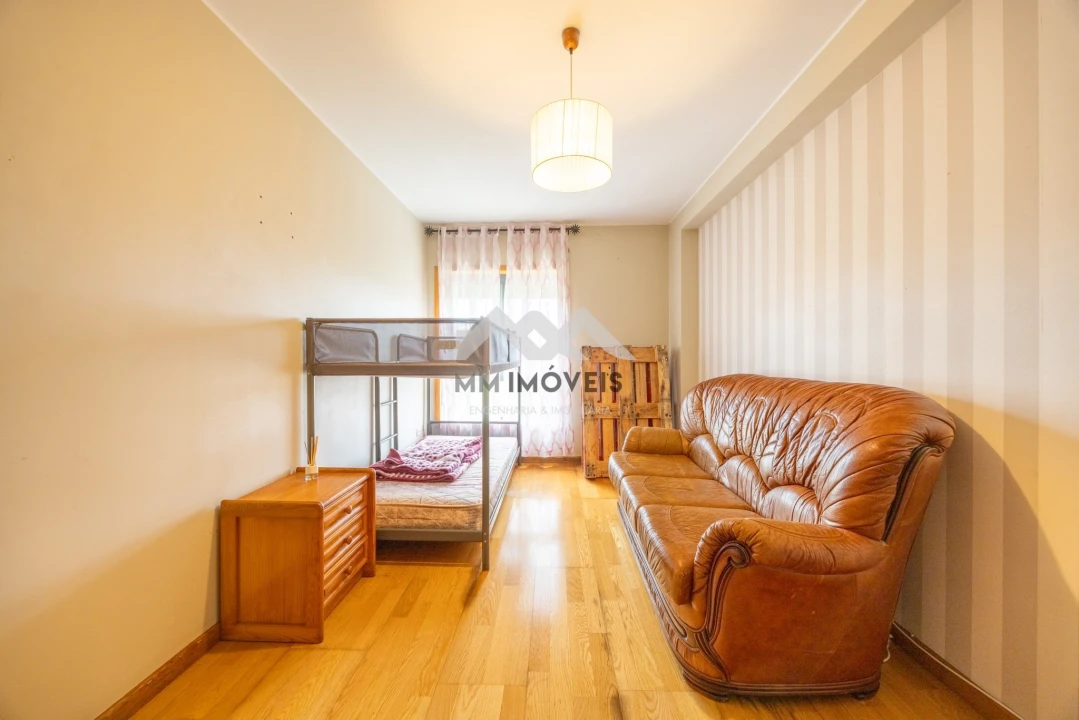 Apartamento T2 para Venda em Rio Tinto Foto 15
