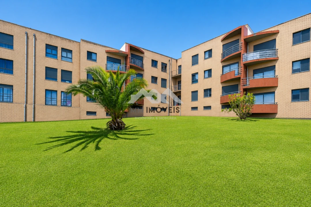 Apartamento T2 para Venda em Rio Tinto Foto 22