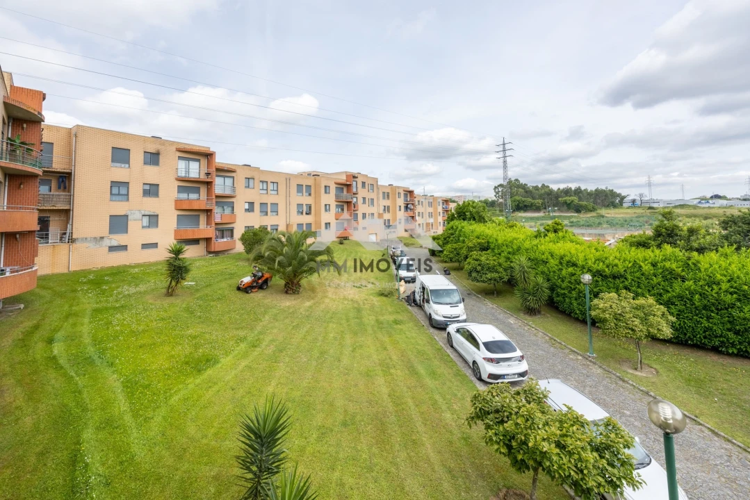 Apartamento T2 para Venda em Rio Tinto Foto 30