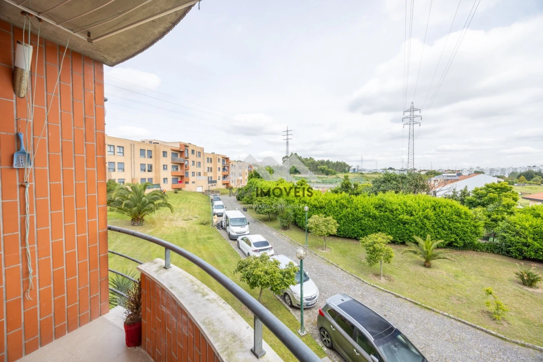 Apartamento T2 para Venda em Rio Tinto Foto 28
